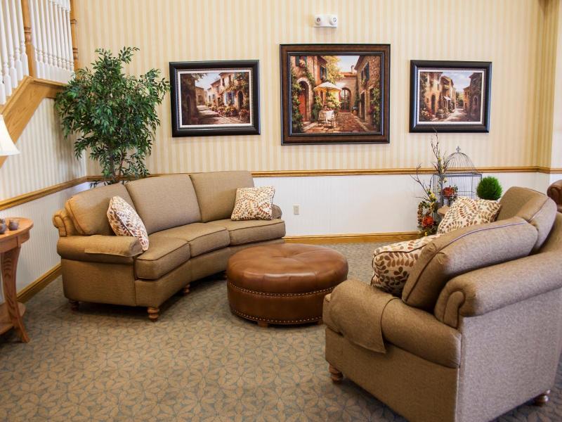 Blue Gate Garden Inn image
