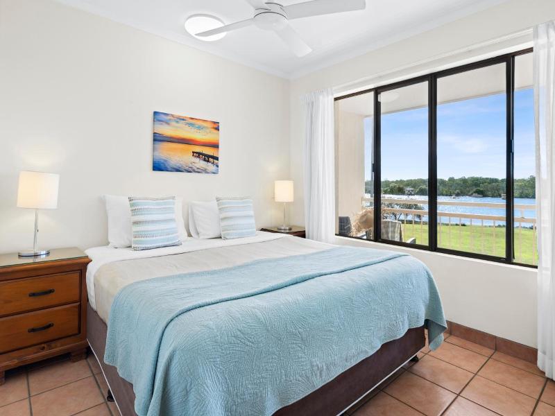 Cayman Quays image