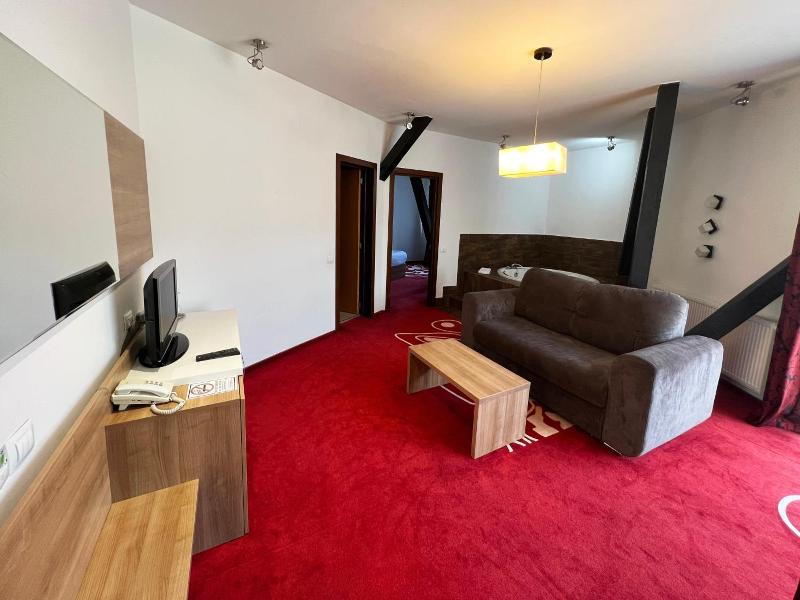 Hotel Ave Lux image