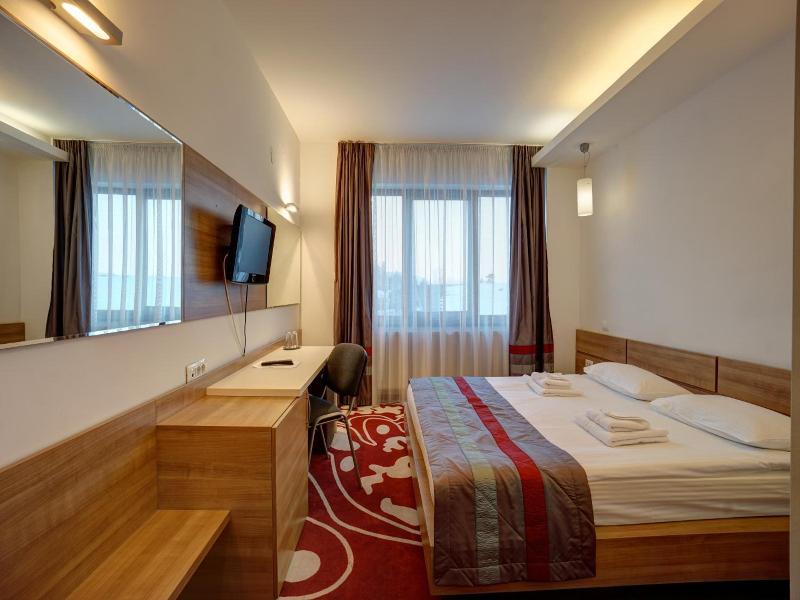 Hotel Ave Lux image