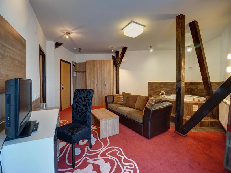 Hotel Ave Lux image