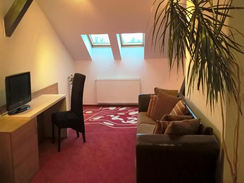 Hotel Ave Lux image