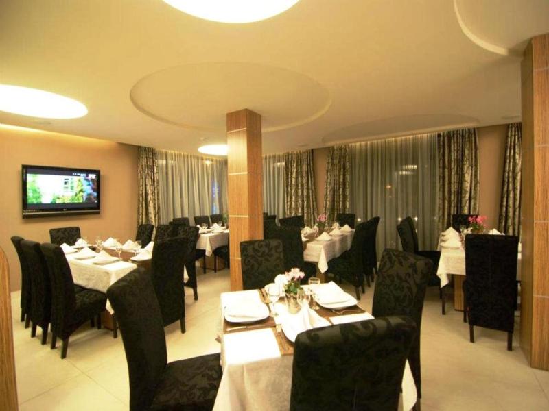 Hotel Ave Lux image