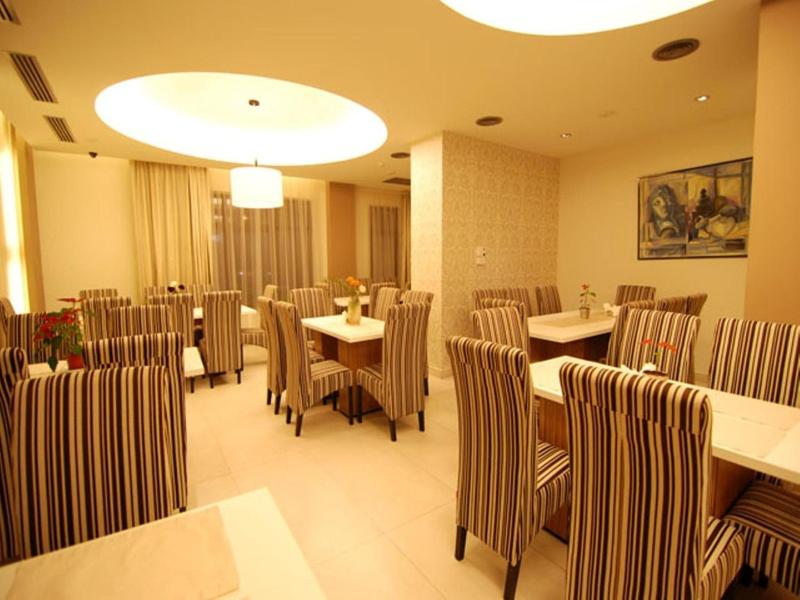 Hotel Ave Lux image