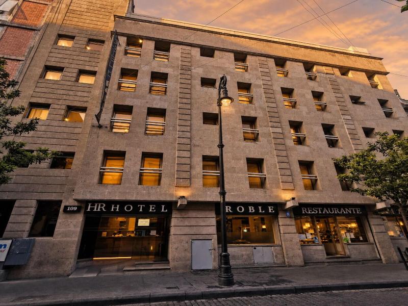 Hotel Roble image