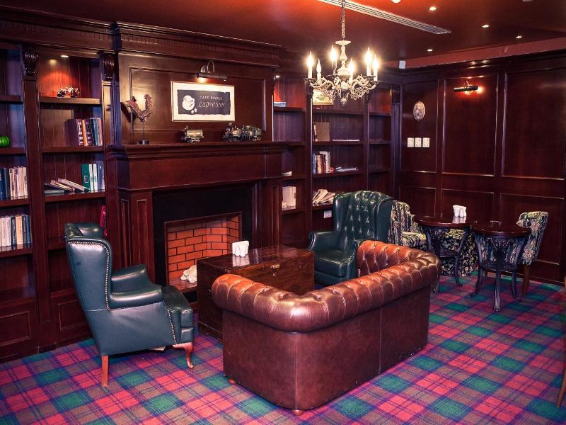 Grand Hotel Victory image