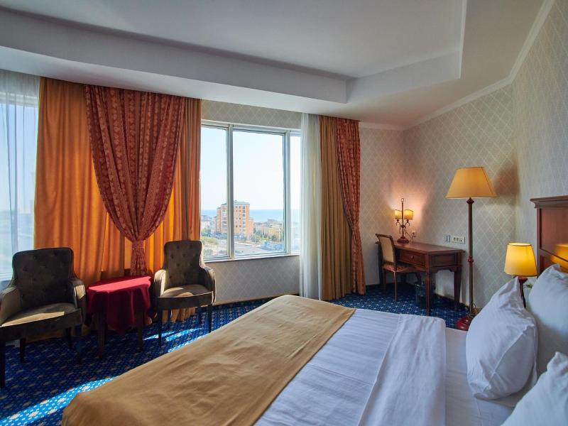 Grand Hotel Victory image