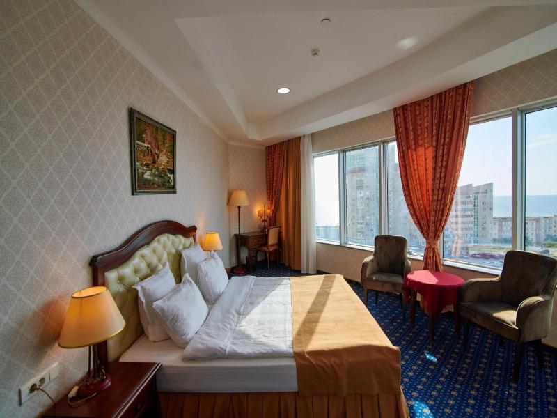Grand Hotel Victory image