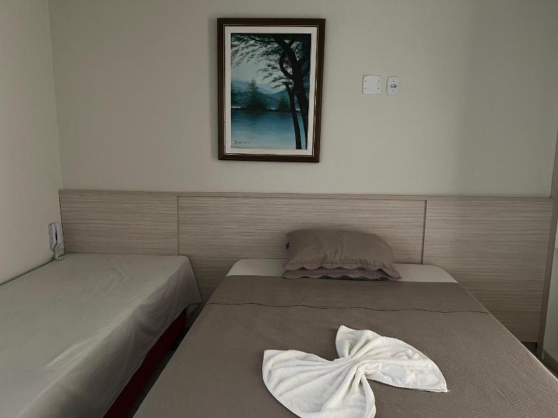 Kris Hotel image