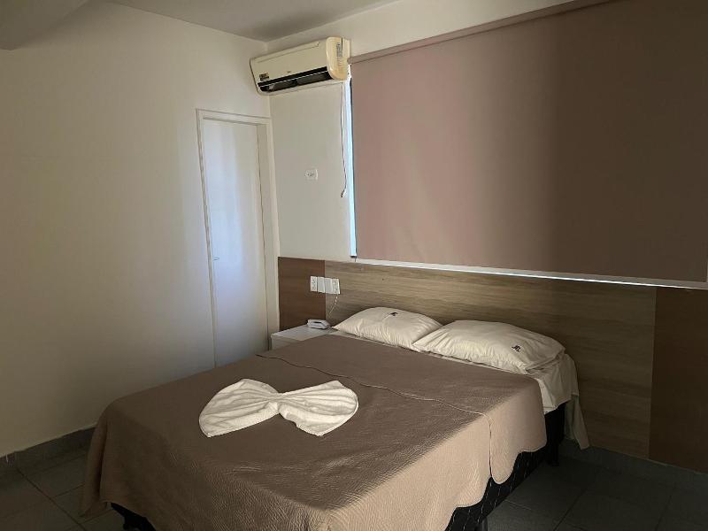 Kris Hotel image