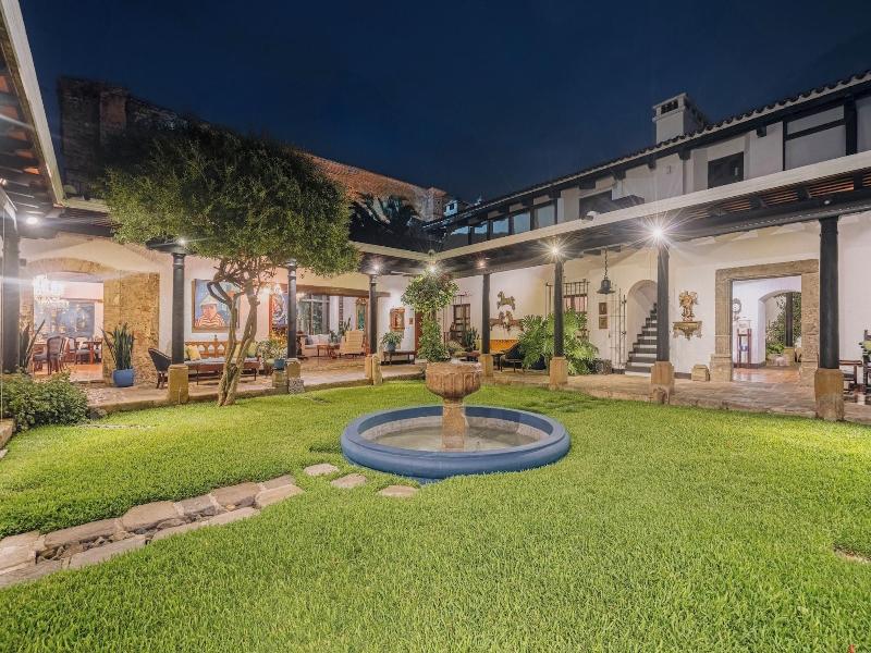 Las Cruces Boutique Hotel image