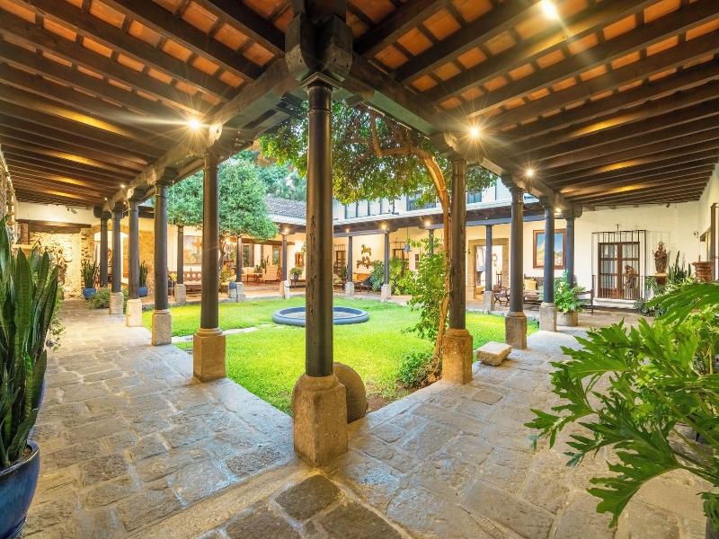 Las Cruces Boutique Hotel image