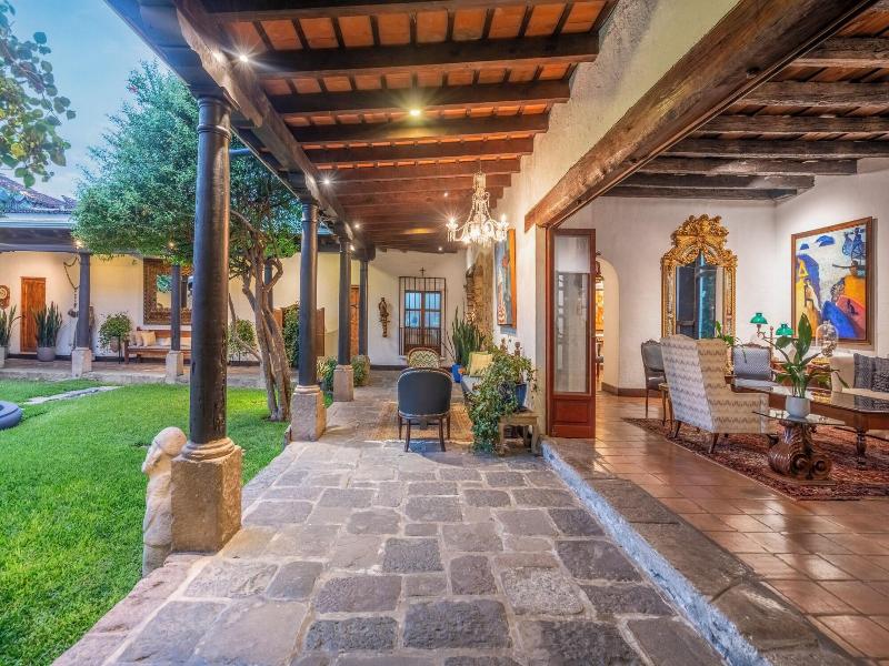 Las Cruces Boutique Hotel image