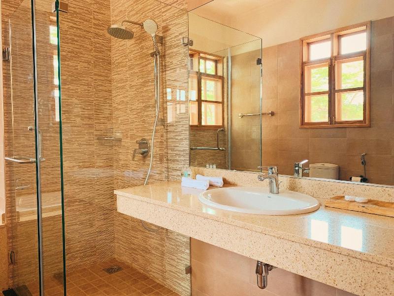 Kahawa House image