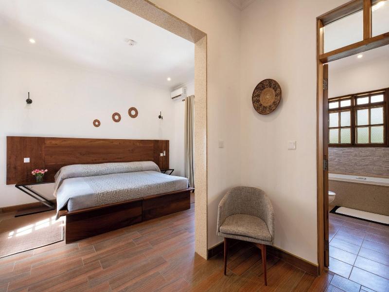 Kahawa House image