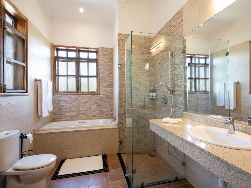 Kahawa House image