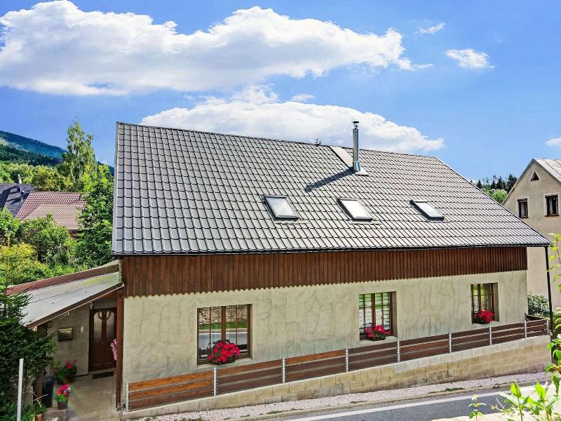 Lavish Cottage Near Ski Area In Cerny Dul image