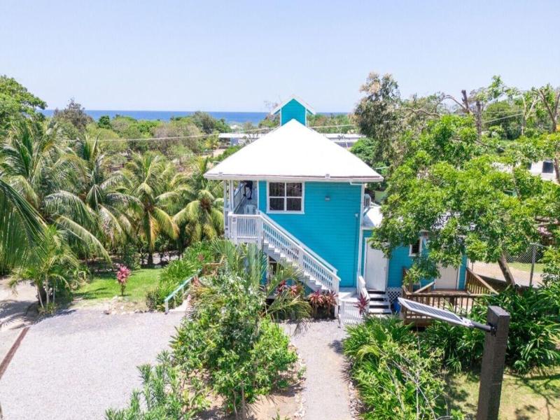 Guava Grove Resort Villas image