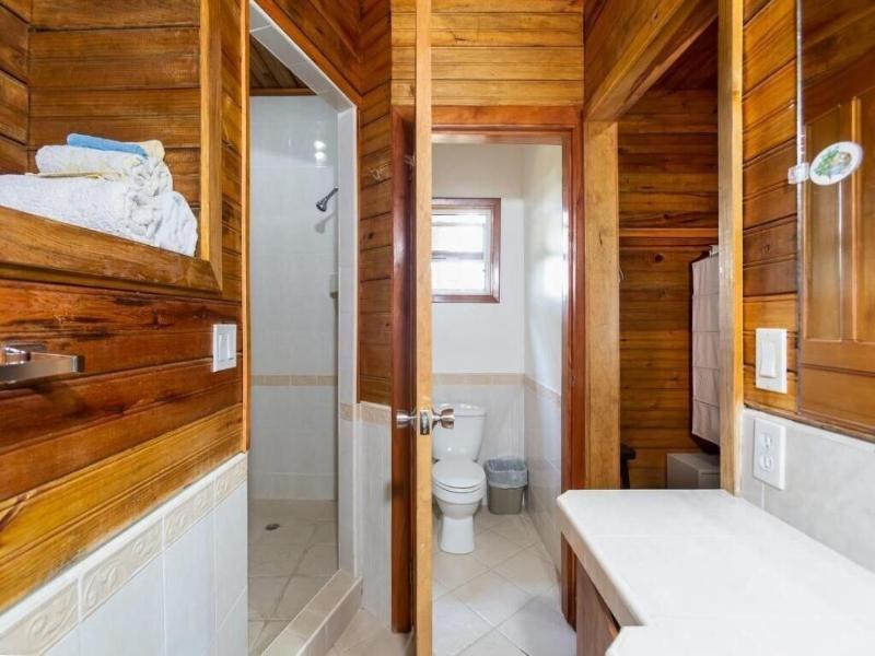 Guava Grove Resort Villas image