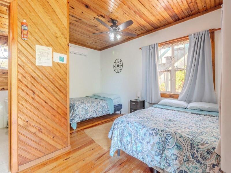 Guava Grove Resort Villas image
