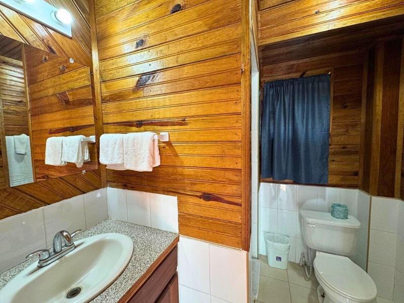 Guava Grove Resort Villas image