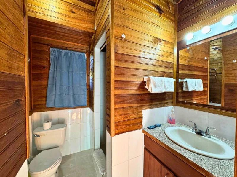 Guava Grove Resort Villas image