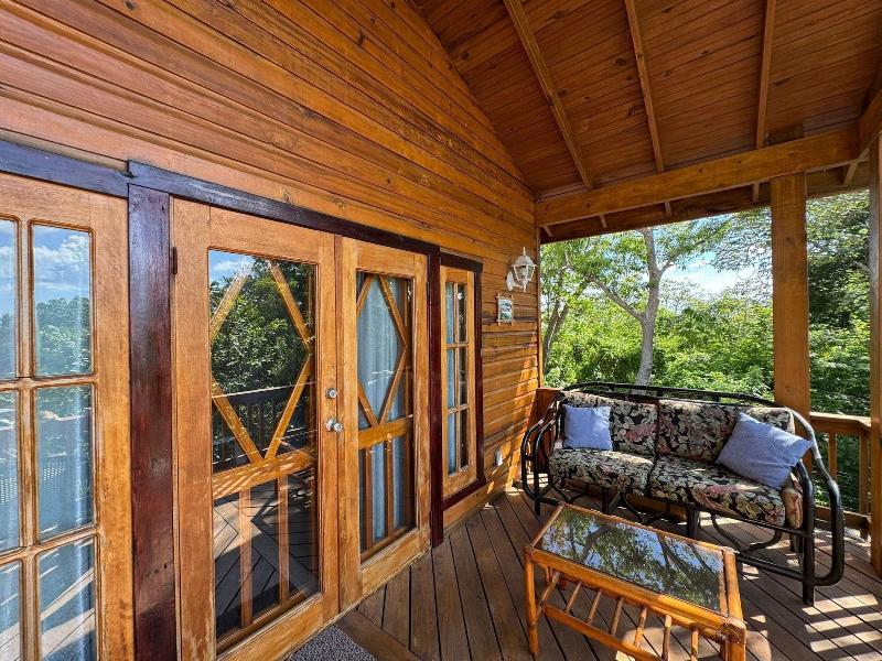Guava Grove Resort Villas image