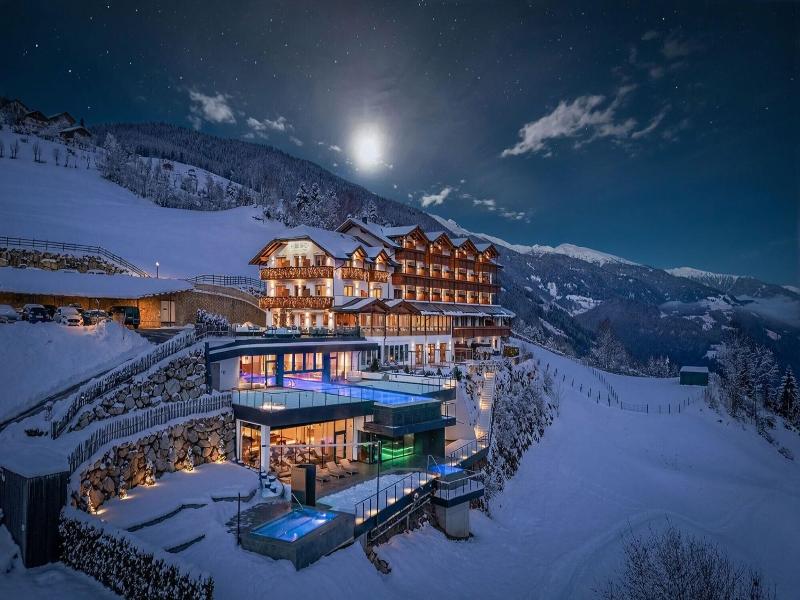 Panorama Hotel Huberhof image