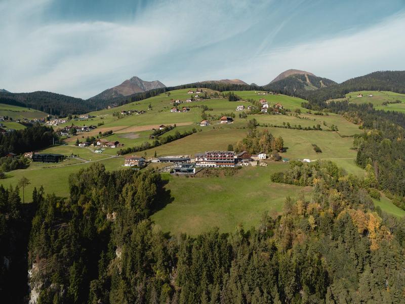Panorama Hotel Huberhof image