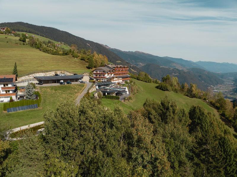 Panorama Hotel Huberhof image