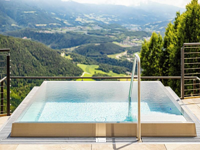 Panorama Hotel Huberhof image