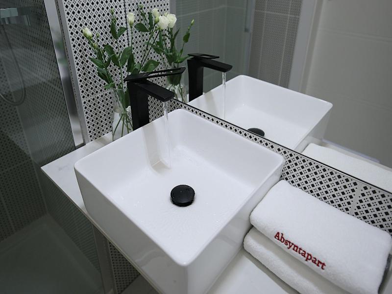 Absyntapart Bulwar Staromiejski image