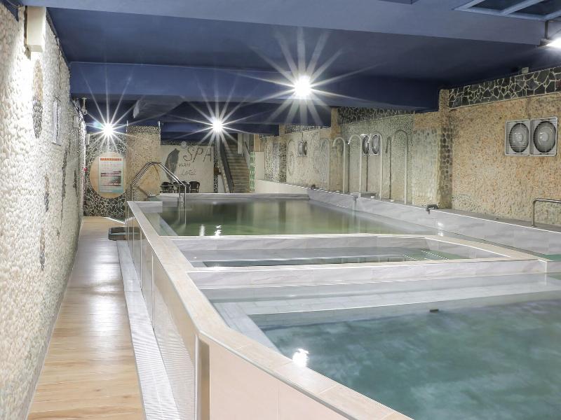 Tong Pu Hotel image