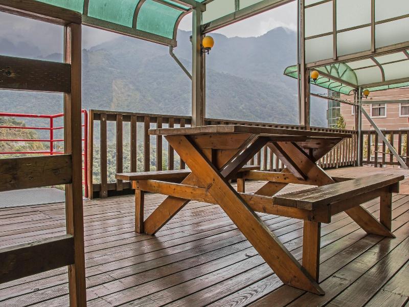 Tong Pu Hotel image