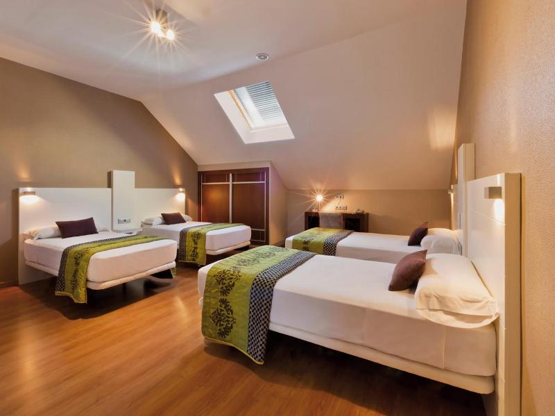 Hotel Fuente El Cura image