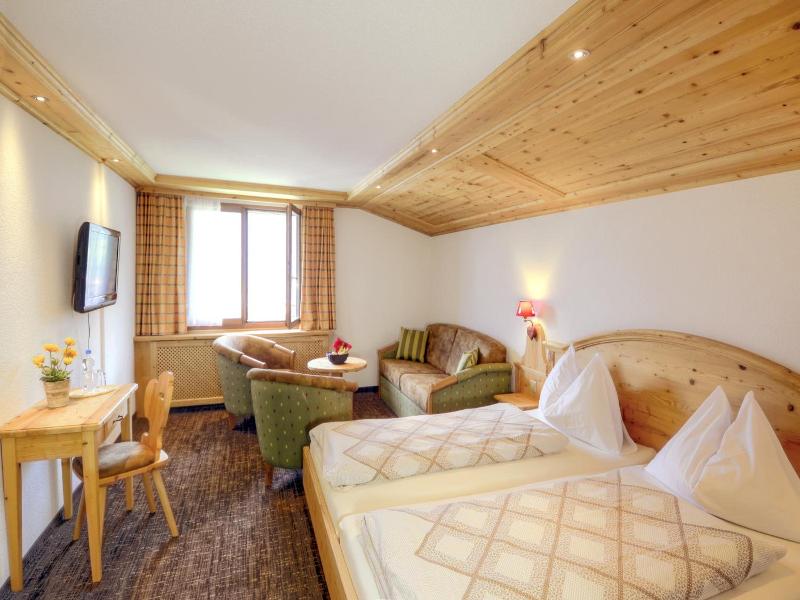 Hotel Restaurant Alpina image