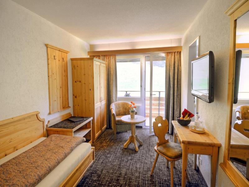 Hotel Restaurant Alpina image