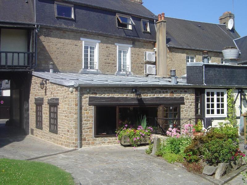 Hôtel De La Croix D'or image