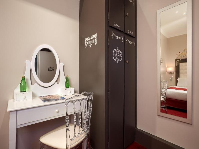 Grand Hôtel Amelot image