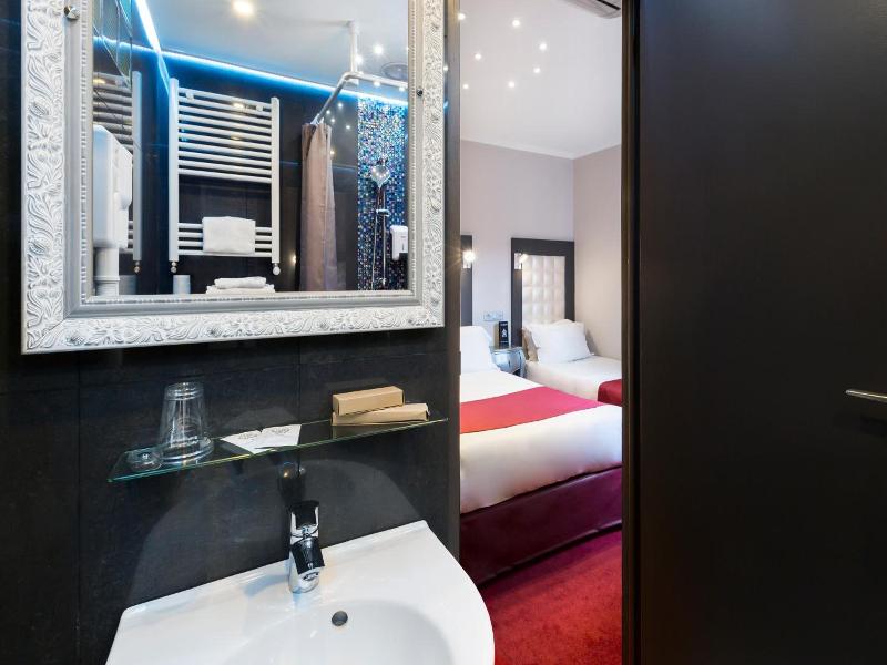 Grand Hôtel Amelot image