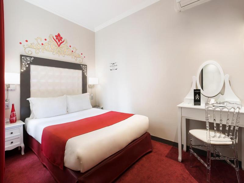 Grand Hôtel Amelot image