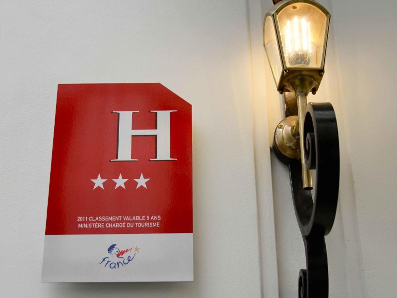Grand Hôtel Amelot image