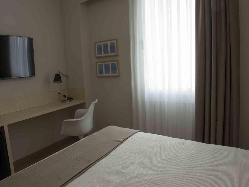 San Gil Plaza Hotel image