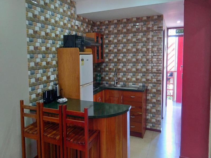 Al - Minhaj Service Apartments image
