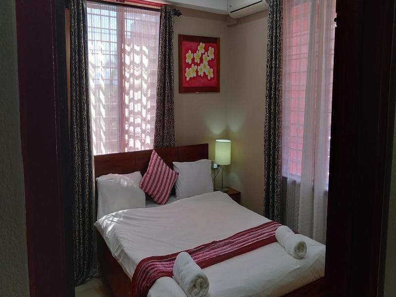 Al - Minhaj Service Apartments image