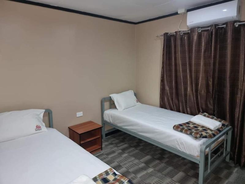 Al - Minhaj Service Apartments image