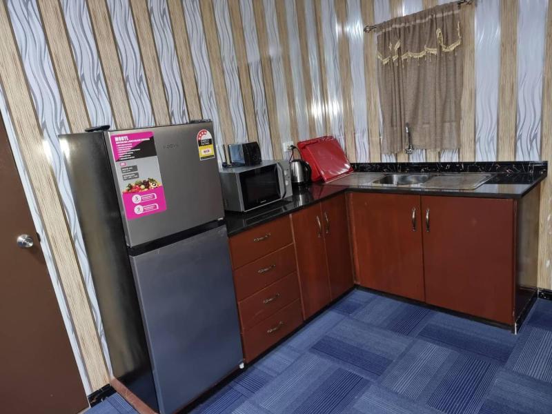 Al - Minhaj Service Apartments image
