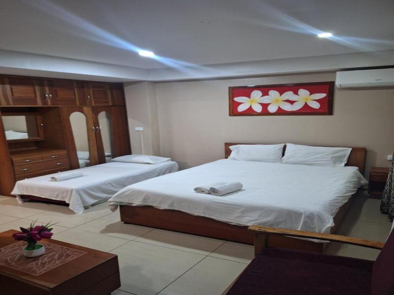 Al - Minhaj Service Apartments image
