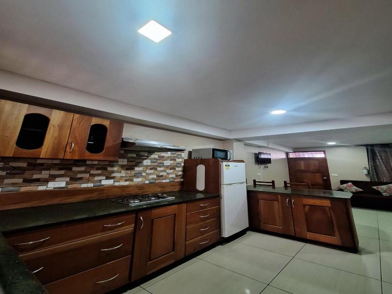Al - Minhaj Service Apartments image