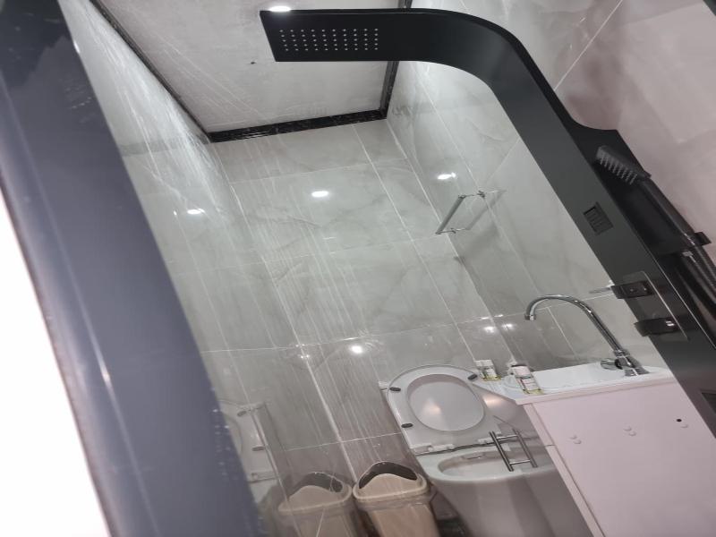 Al - Minhaj Service Apartments image